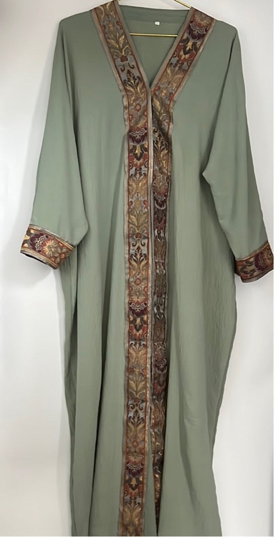 Moss Abaya with Tapestry